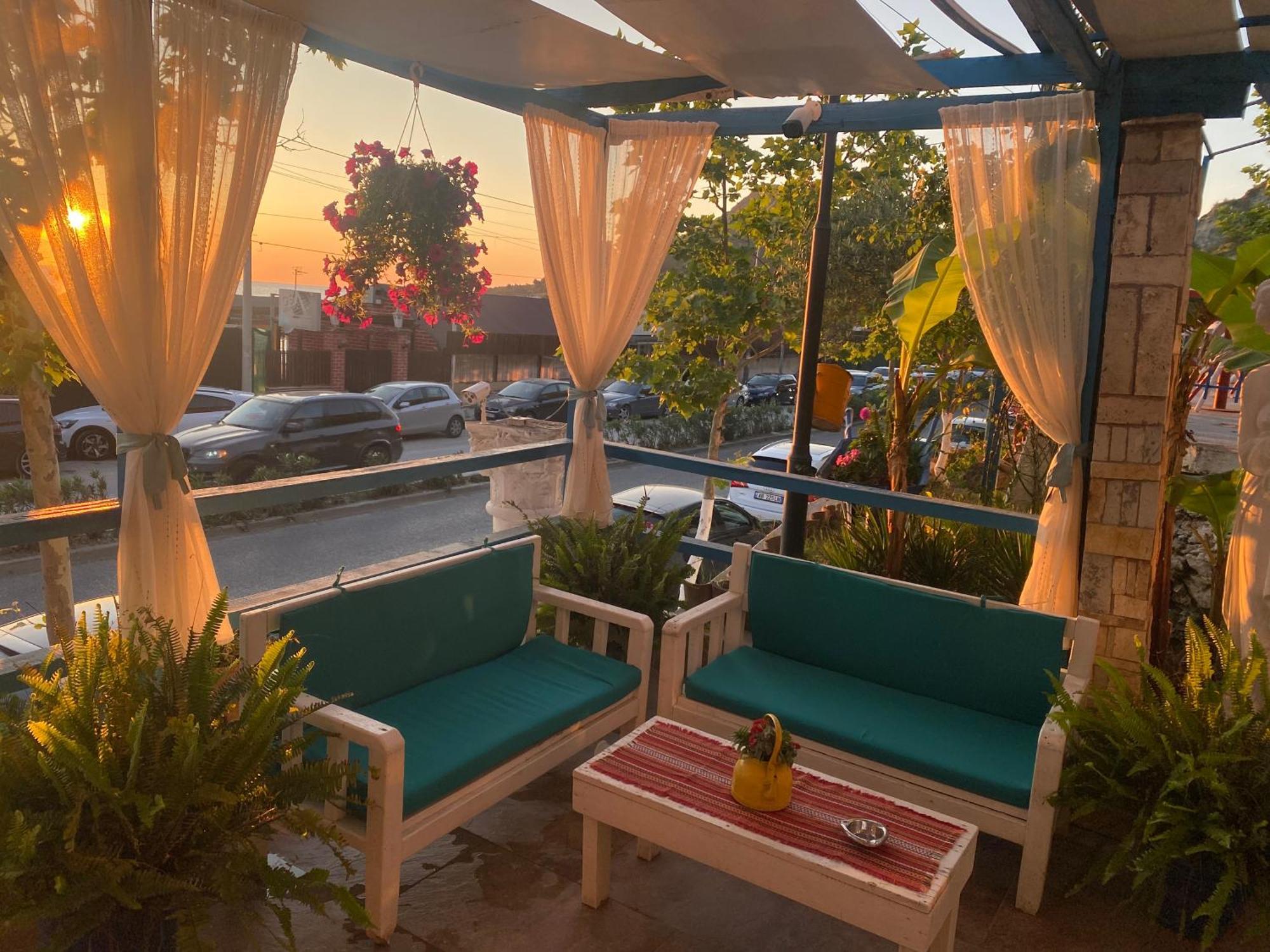 Tramonto Hotel Durrës Eksteriør bilde