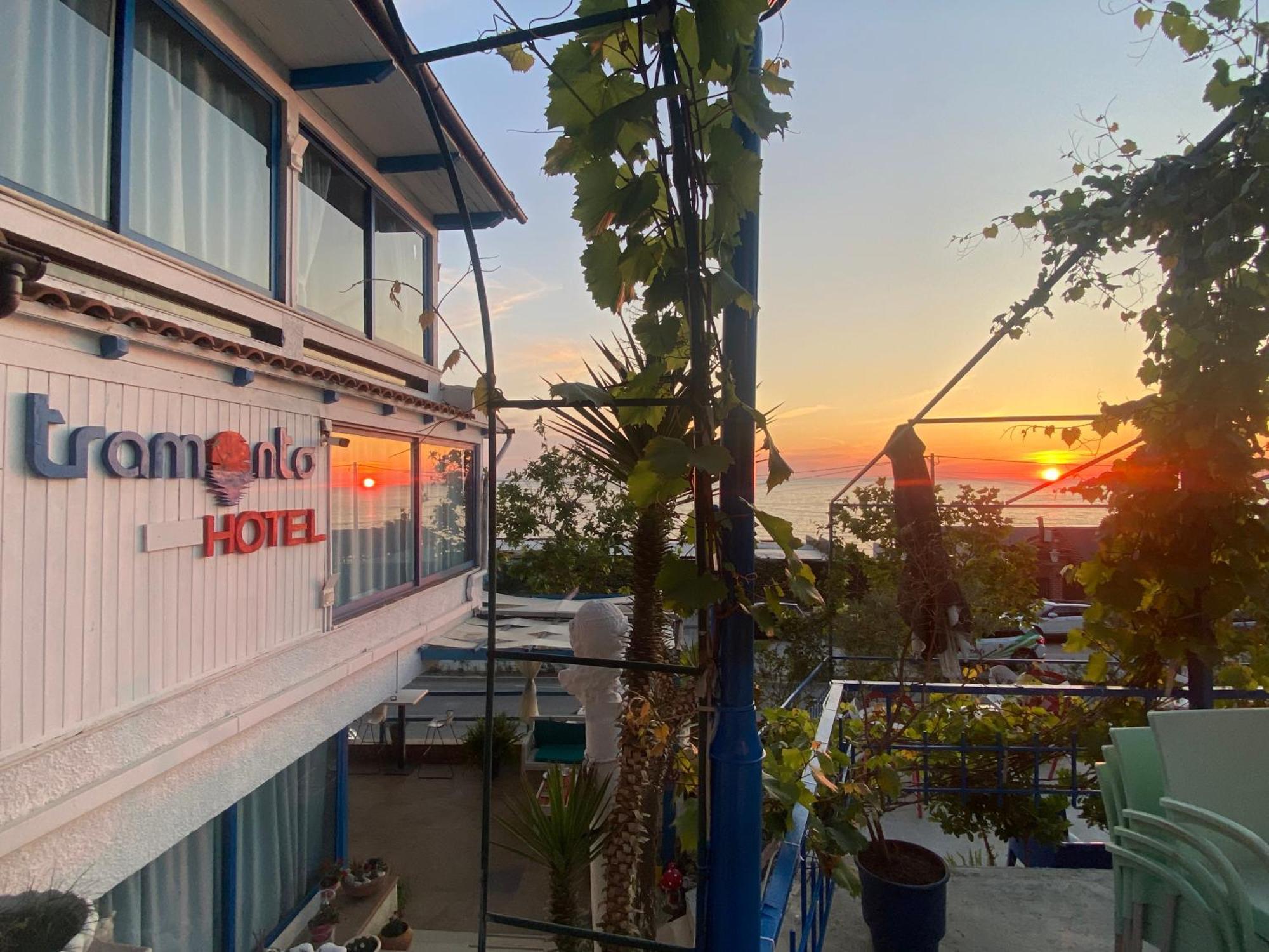 Tramonto Hotel Durrës Eksteriør bilde